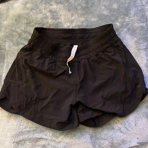 Lululemon Track That Mis-Rise Limed Shorts 5”